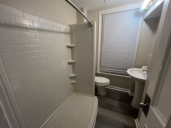 5th image of 451 3rd St #1