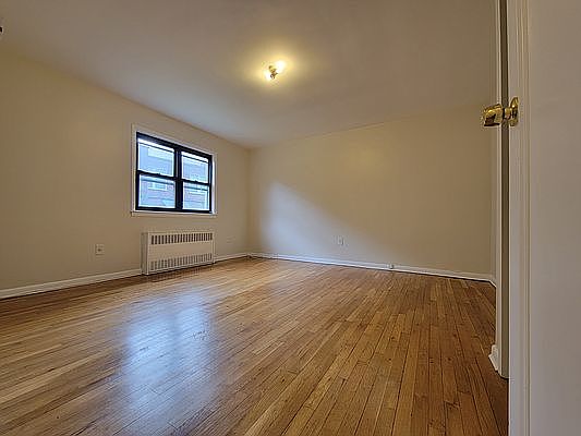 4th image of 163-04 Crocheron Ave #1B