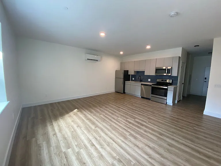 One Park Apartments — Photo 15