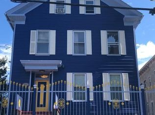 121 Camp St #2, Providence, RI 02906