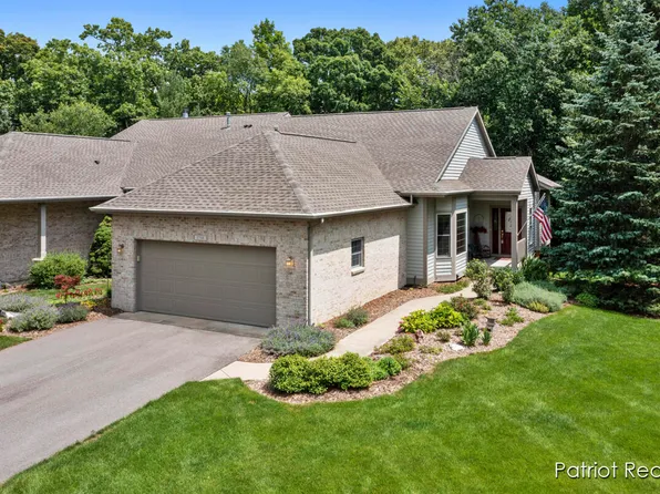 1710 Big Timber Ct NE, Grand Rapids, MI 49505