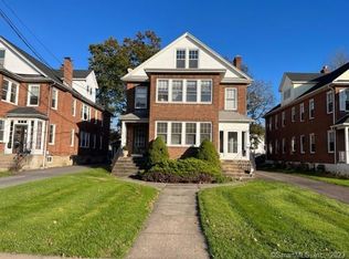 72 Bretton Rd, West Hartford, CT 06119