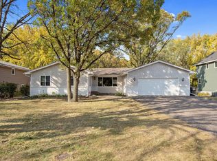 10638 Dogwood St NW, Coon Rapids, MN 55448
