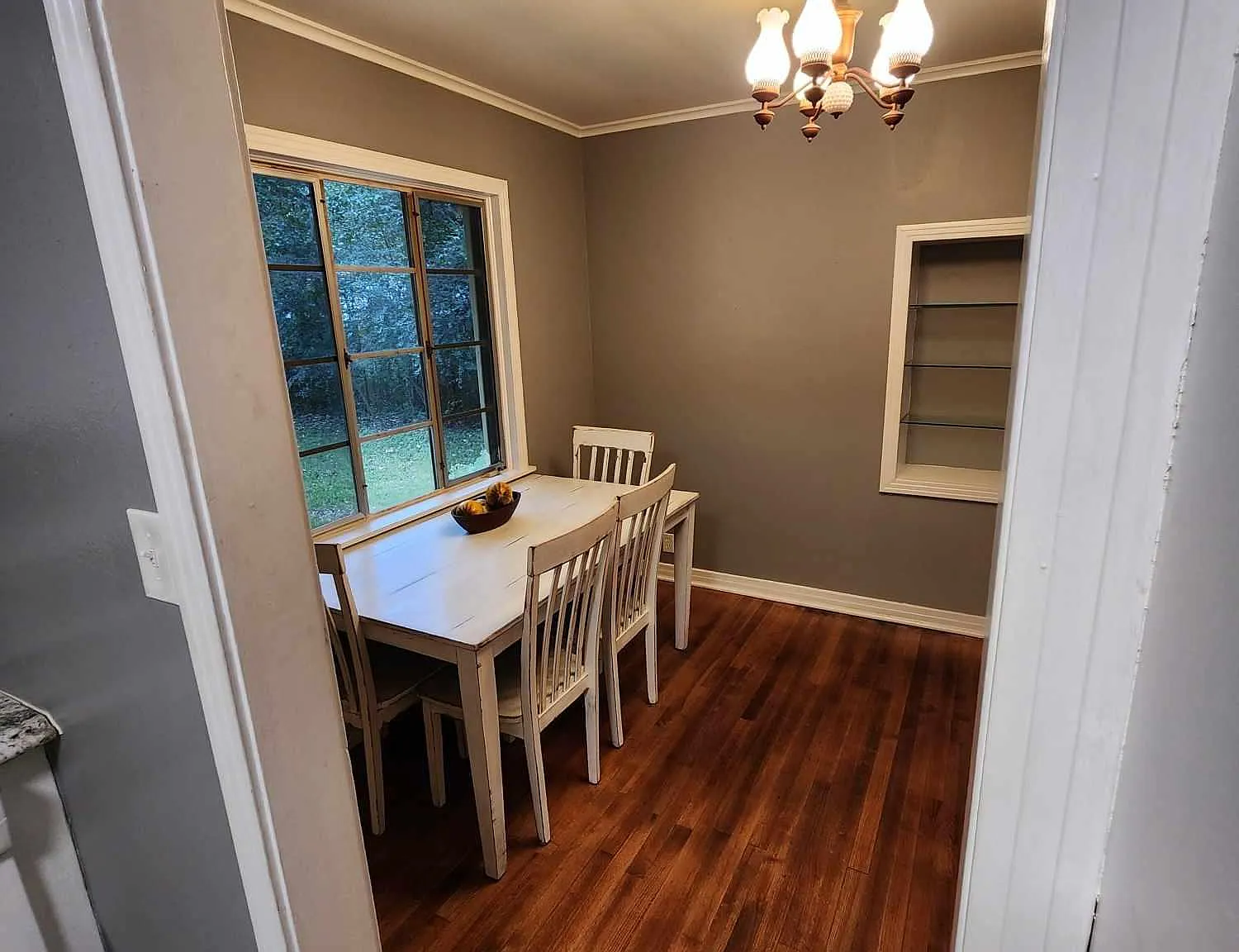 2 bed, 1434 sqft, $1,100 — Photo 2