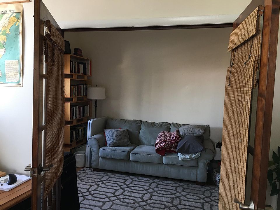 2nd image of 600 S Dearborn St APT 402