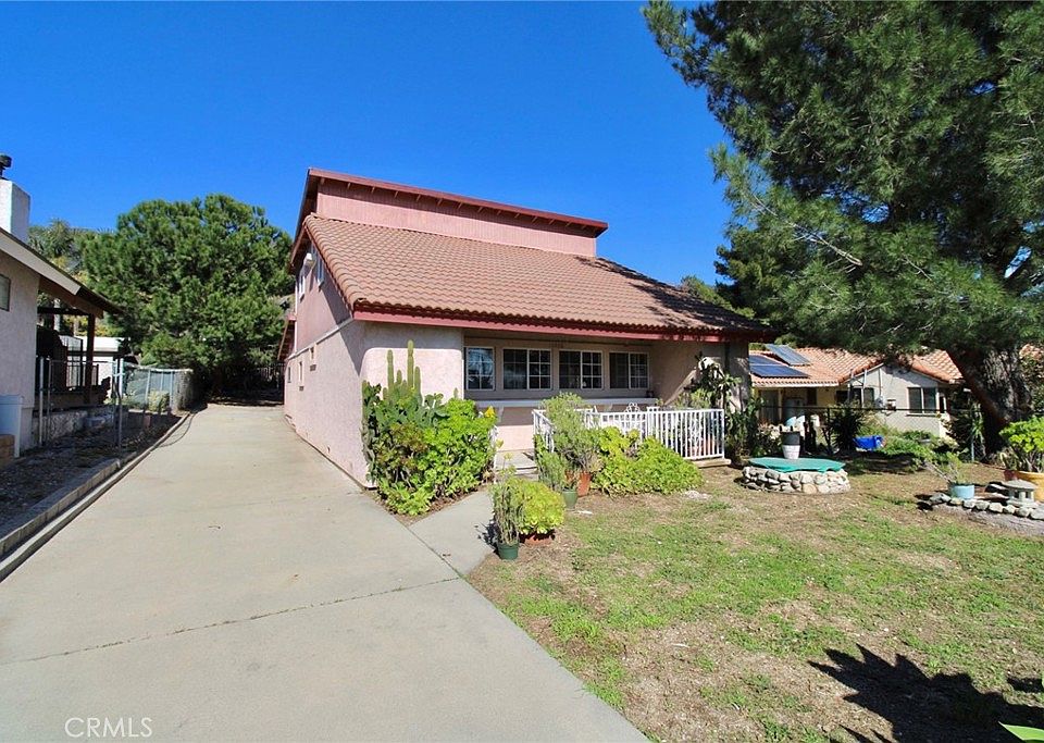 1st image of 18468 Santa Fe Ave