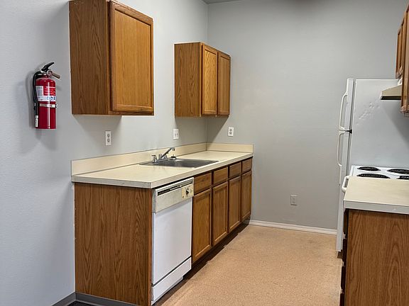 4th image of 2106 S 1st Ave #1