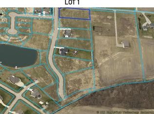 6515 Stonebridge Blvd, Auburn, IN 46706