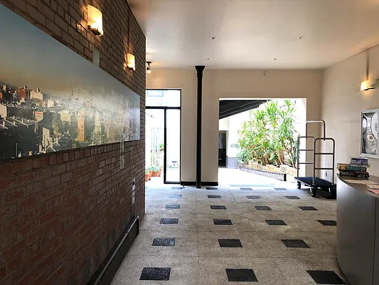 Rented by Compass | media 14