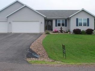 N7072 Wind Mariah Way, Pardeeville, WI 53954