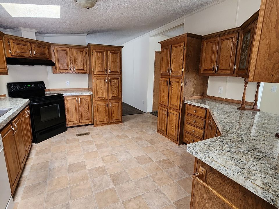 1st image of 6600 Bonnett Ct