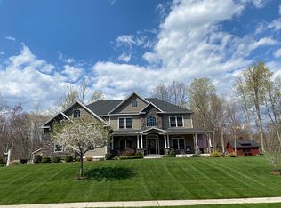 146 Steeplechase Dr, Southington, CT 06489