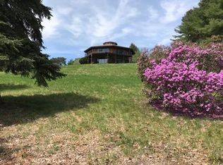 54 Murphy Rd, Hudson, MA 01749