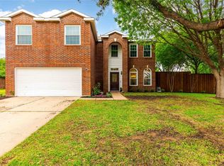 7901 Country Home Dr, Denton, TX 76210