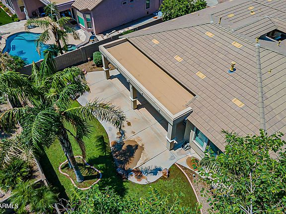 5th image of 2691 E Palm Beach Dr