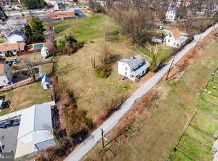 914 Maiden Choice Ln, Baltimore, MD 21229