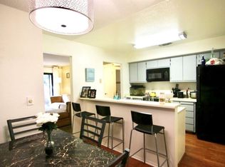450 Del Verde Cir UNIT 4, Sacramento, CA