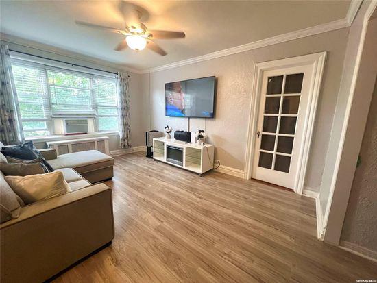 151 E Prospect Ave #3D, Mount Vernon, NY 10550