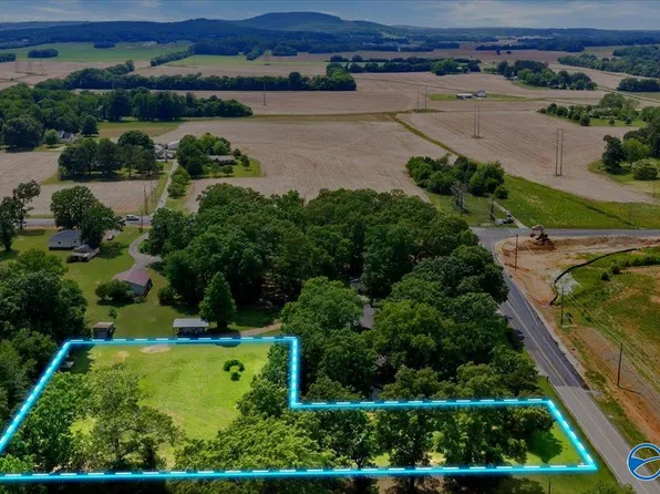 6620 Moores Mill Rd, Huntsville, AL 35811