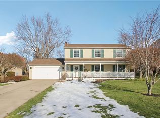 28 Misty Pine Rd, Fairport, NY 14450