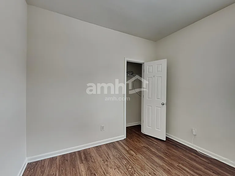 4032 Haworth Pkwy — Photo 18