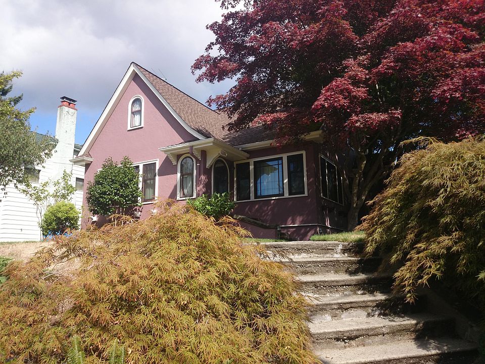 2nd image of 6202 31st Ave NE