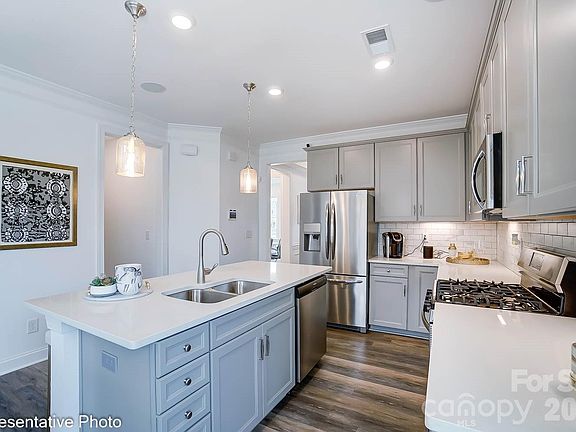 6th image of this home