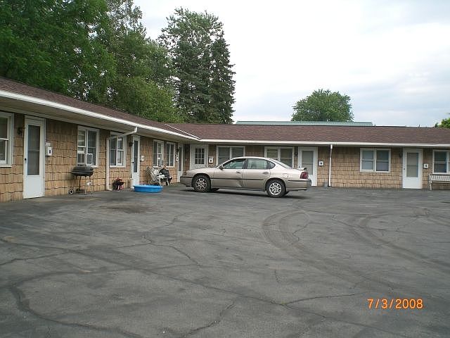 1st image of 414 Sacandaga Rd APT 4
