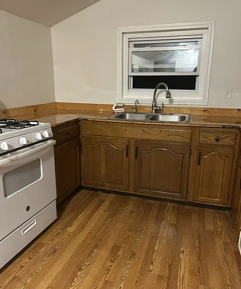 293 Bear Hill Rd #3 — Photo 3