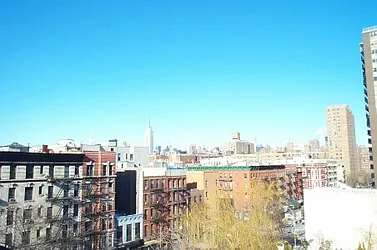 Rented by Tower Brokerage