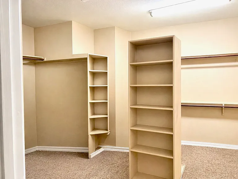 1483 Masters Dr — Photo 9