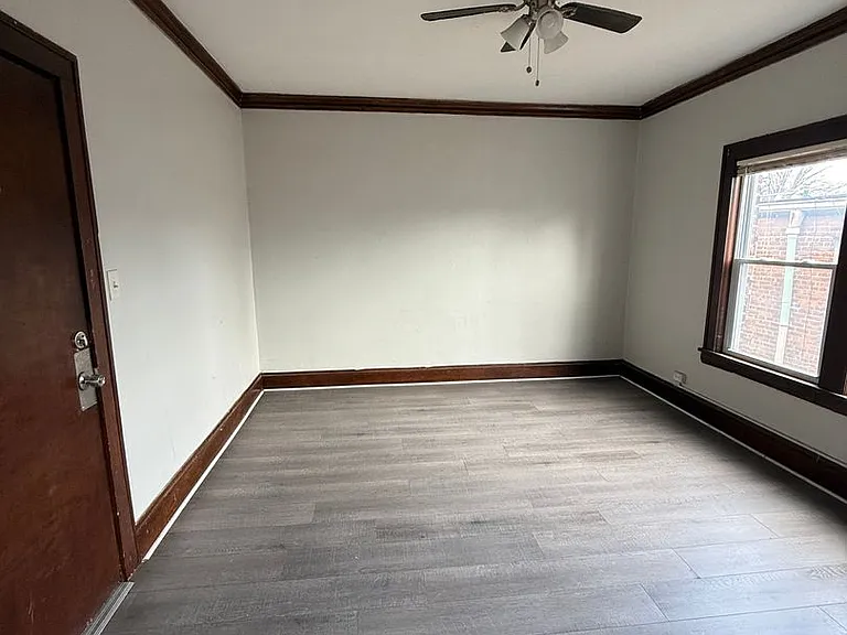 1685 Lincoln Ave — Photo 5