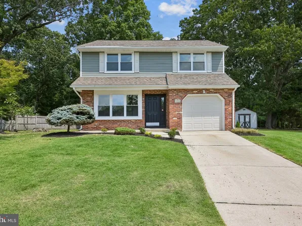 1804 Lillian Dr, Williamstown, NJ 08094