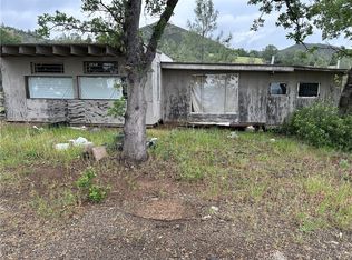 666 Watertrough Rd, Clearlake Oaks, CA 95423