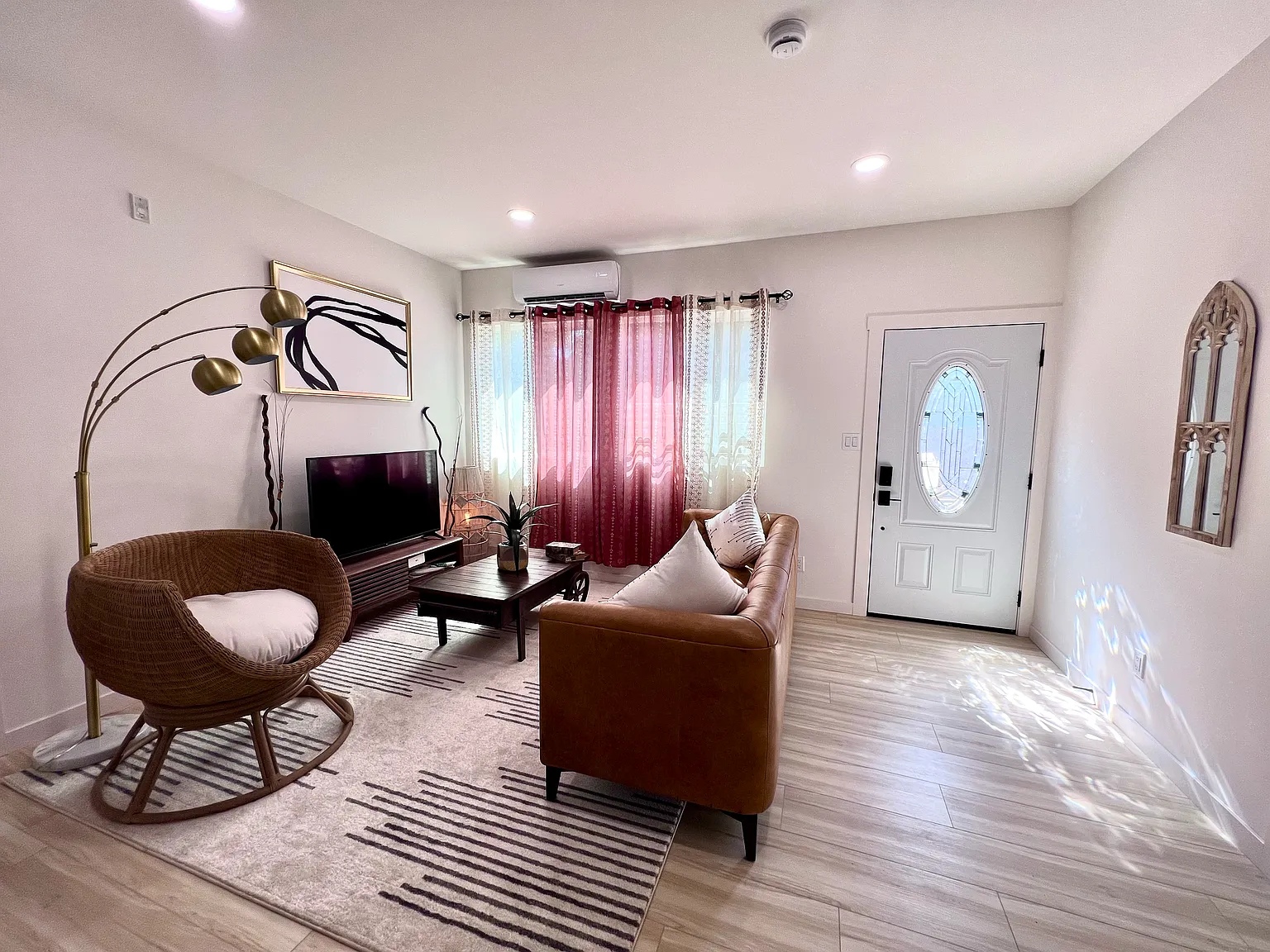 2 bed, 800 sqft, $3,900 — Photo 4