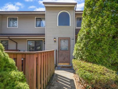 784 Hilltop Court, Coram, NY, 11727