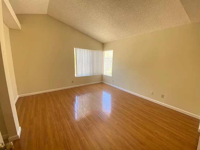 8706 Park Run Rd — Photo 15