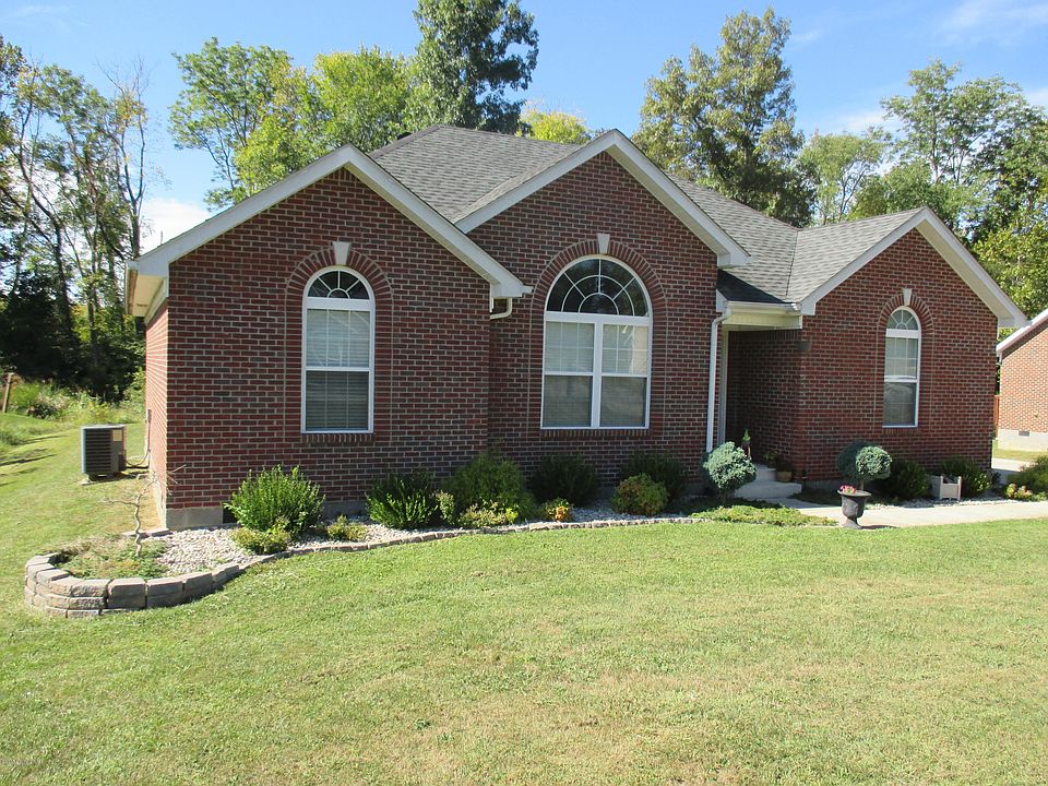 2nd image of 137 Chesapeake Trl