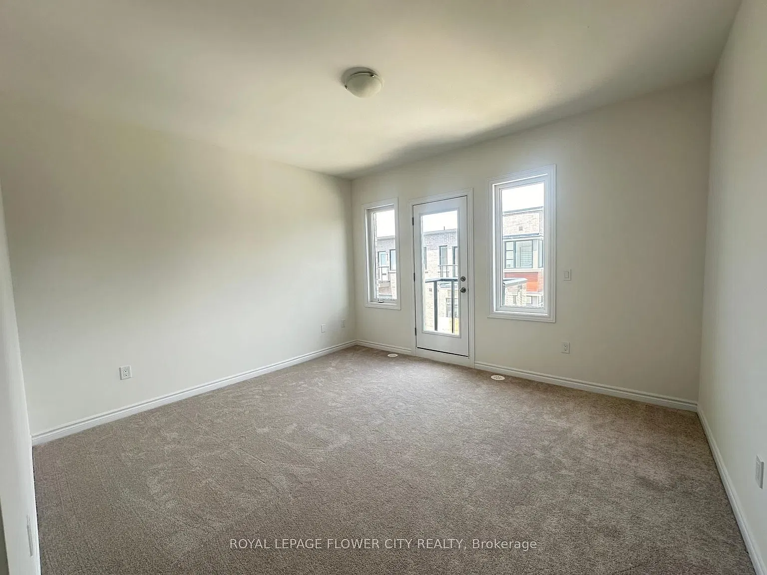 4 bed, $3,550 — Photo 2