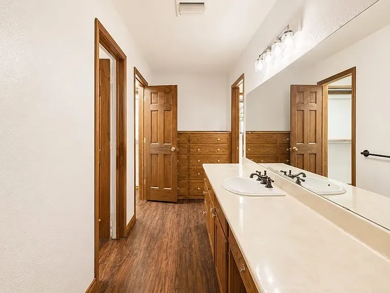 413 N Trail St #413 — Photo 18