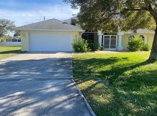 3401 SW 25th Pl, Cape Coral, FL 33914