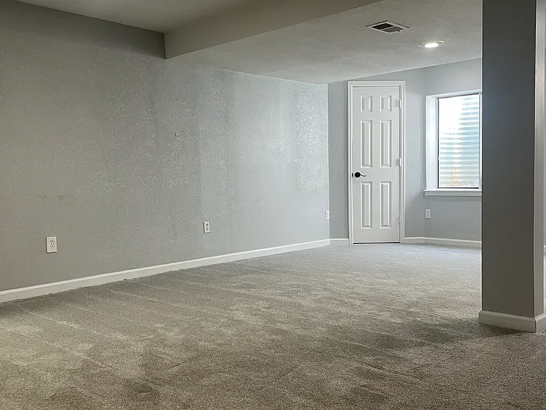 7464 La Quinta Ln — Photo 18