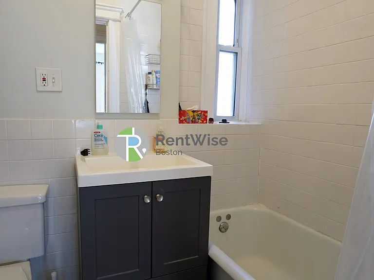 1844 Commonwealth Ave #2 — Photo 6