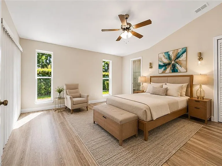 430 Saint Andrews Blvd #6 — Photo 10