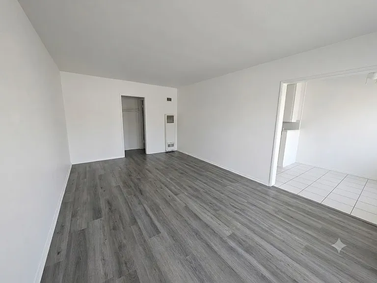 929 N Mariposa Ave #2 — Photo 6