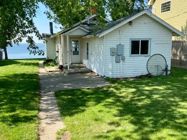 218 S Lake Dr, Watertown, SD 57201