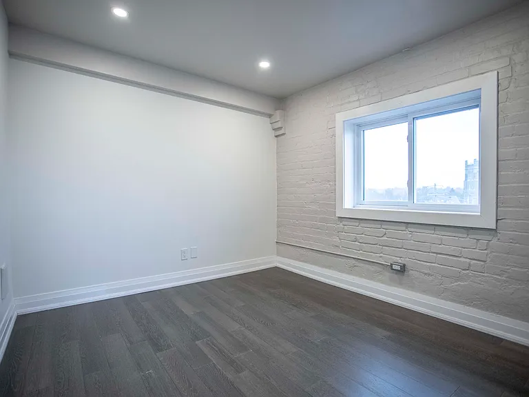 11 West St #405 — Photo 22