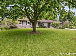3400 Devon Dr NE, Grand Rapids, MI