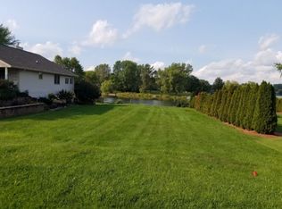 1626 Candlewick Dr SW, Poplar Grove, IL 61065