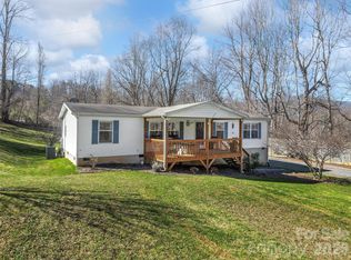 114 Gateway Cv, Canton, NC 28716